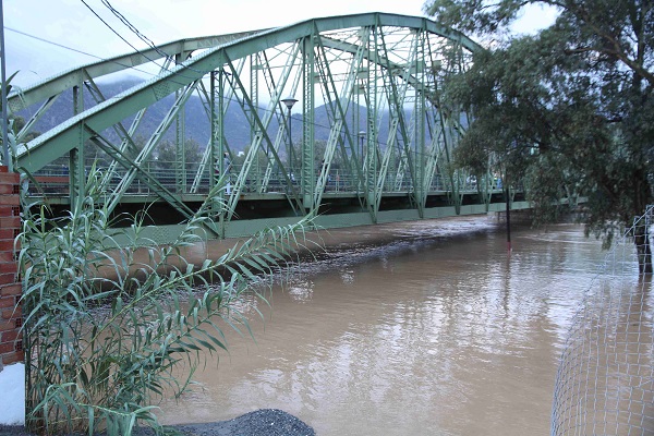 Las Intensas Lluvias Causan El Desbordamiento De Los R Os Guadalhorce Y