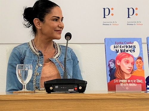 Lydia Cacho, La periodista mexicana ha presentado en la Asamblea de Mujeres Periodistas su último libro ‘Rebeldes y libres’