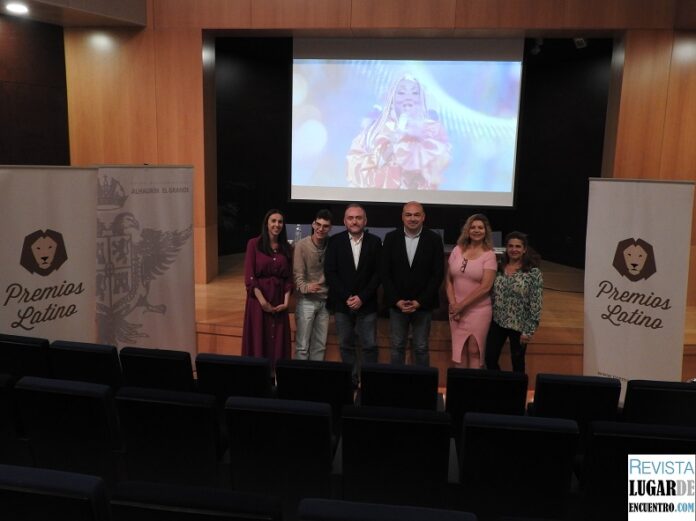 Adrián Martín en rueda prensa Premios Latino Alhaurín el Grande