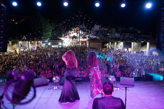 Azúcar Moreno en la feria de Benalmádena