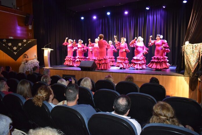 Encuentro benéfico castañuelas en Alhaurín de la Torre