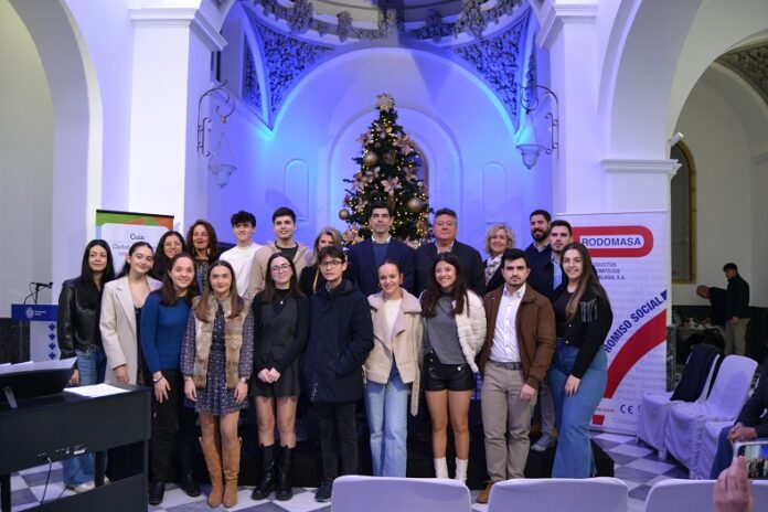 Prodomasa reconocimiento estudiantes 2024