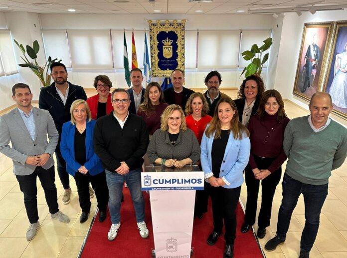 Ana Mula y su equipo de gobierno en Fuengirola