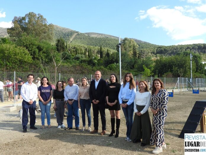 Nuevo parque canino en Alhaurín el Grande